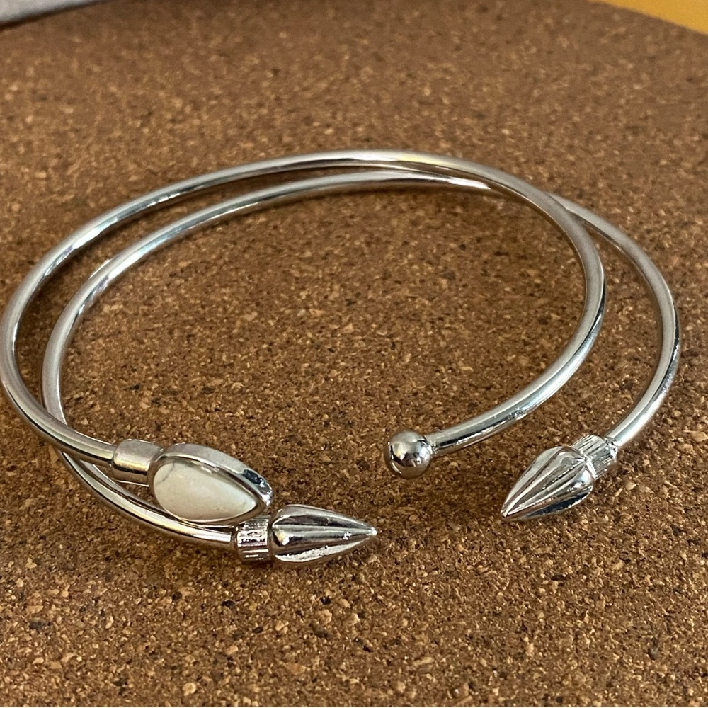 Set of 2 Elegant Silvertone and White faux stone Women's Bracelets